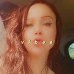 Melanie Denton - @melanie.denton.10 - Instagram