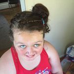Allyson - @melanieeakin0916 - Instagram