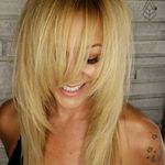 Melanie Edwards - @blazing.blondie - Instagram
