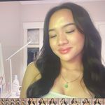 melanie - @melanieelyy - Instagram