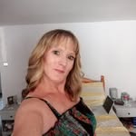 Melanie Feeney - @melfeeney74 - Instagram