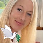 Melanie Fielding - @lancslass12 - Instagram
