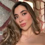 Melanie Gallardo - @dominique_gallardo - Instagram
