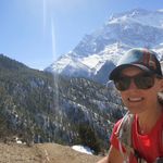 Melanie Good - @mels_hiking_school - Instagram