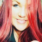 Melanie Guyton - @melanie71106 - Instagram