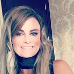 Melanie Hall - @mels_travel_adventures - Instagram