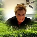 Melanie Hare - @ctrad36happy - Instagram