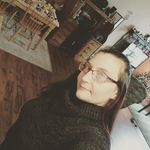 Melanie Plant Hobson - @jeepermel - Instagram