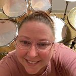 Melanie Holder - @mel.mk75 - Instagram