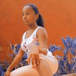 Mala - @melanielaborde382022 - Instagram