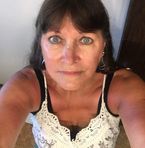 Melanie Leclerc - Facebook