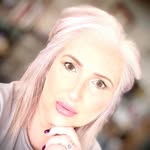 Melanie Logsdon - @melanielogsdon - Instagram