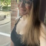 Melanie McVey - @missmelly77 - Instagram