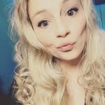 Melanie Johnson - @nicelymelanie - Instagram