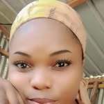 Melanie Mbuyi - @melanienyemba061 - Instagram