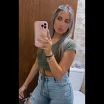 @melanieolivera0 - Instagram