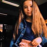 Melanie Olvera - @mel_allv - Instagram