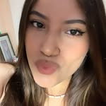 melanie padilla - @melaniecate10 - Instagram