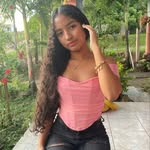 Melanie Padilla - @melaniepadilla75 - Instagram
