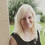 Mélanie Petit - @melanie.petit08 - Instagram