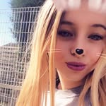 Melanie Petit - @melanie.petit.92798 - Instagram