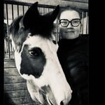 Melanie Pitre - @melanie.pitre.35 - Instagram