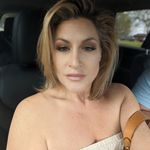 Melanie Powell - @melanie_powell - Instagram