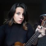 Melanie Prado - @melangas.sings - Instagram