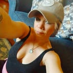 Melanie Rae - Facebook