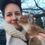 Melanie Ruston - @littleburrostail - Instagram