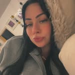Melanie Sauer - @me.lani.e96 - Instagram