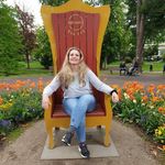 Melanie Sauer - @melaniesauer7 - Instagram