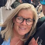 Melanie Schofield - @locksandlilystherapy - Instagram