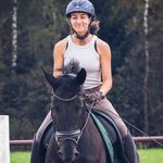 Melanie Wimmer - @melaniewimmer_pferdeausbildung - Instagram