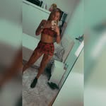 Melina Gomez - @meligomez98 - Instagram