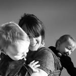 Melinda Painter - @millyshugsbabywearing - Instagram
