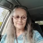 Melinda Pickering - @lindyatthecoast - Instagram