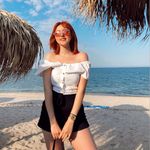 Melis AĞAOĞLU - @edaozturk_10 - Instagram