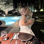 MELİSA KAPLAN - @melisakplnnn - Instagram