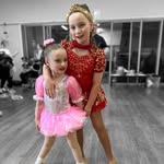 Melissa Abernethy - @ellarah_and_araya - Instagram