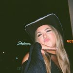 Melissa Alfonso - @champagnemeli - Instagram