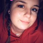 Melissa Alverson - @mommamilkk - Instagram