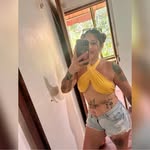 Melissa Angulo - @melissa.angulo.180 - Instagram
