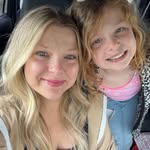 Melissa Arsenault - @marsenault12 - Instagram