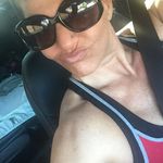 Melissa August - @maugust1972 - Instagram