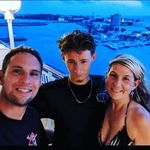 Melissa Baylis - @shorelineweliketoparty - Instagram