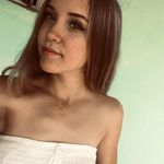 Melissa Bello - @meli_bello.00 - Instagram