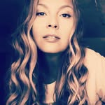 Melissa Bloomfield - @livelovelashgirl - Instagram