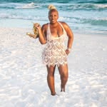 Melissa Bracey - @mbrace25 - Instagram