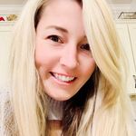 Thara Melissa Burrows - @petiteblondemama - Instagram